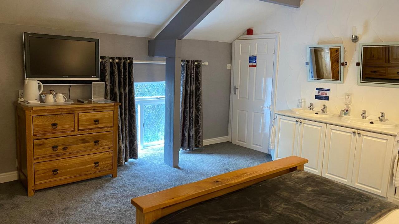 Bridge Farm Hotel Λιντς Εξωτερικό φωτογραφία