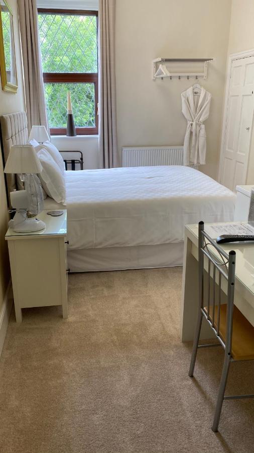 Bridge Farm Hotel Λιντς Εξωτερικό φωτογραφία