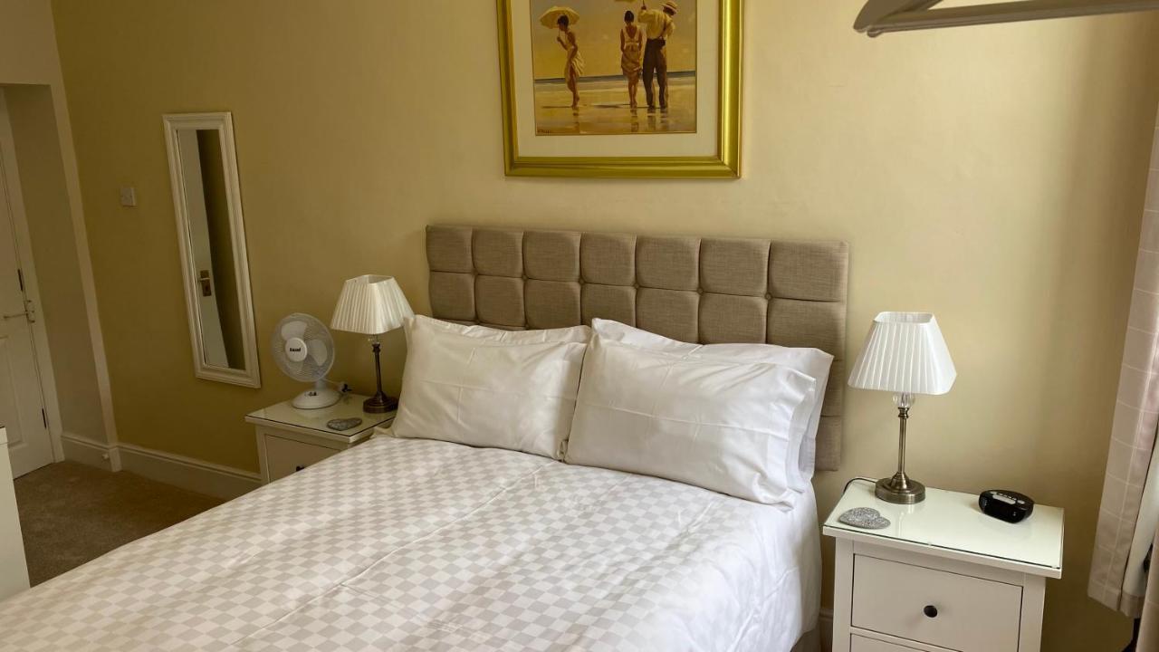 Bridge Farm Hotel Λιντς Εξωτερικό φωτογραφία